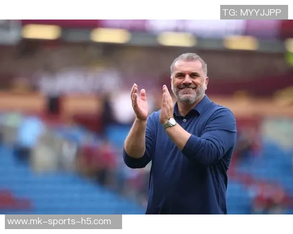 弗兰克期待澳波重返教练岗位继续在其基础上推动球队发展 弗兰克期待澳波重返教练岗位继续在其基础上推动球队发展