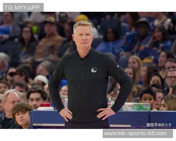 科尔强调球队防守稳定进攻节奏和流畅性亟待提升